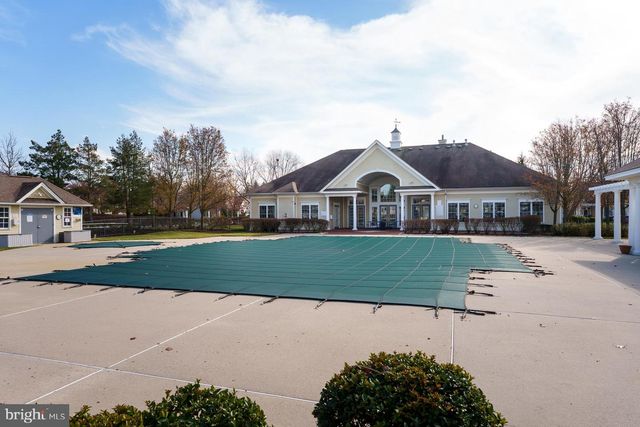 10 LIEDTKE DR, Cranbury, NJ 08512