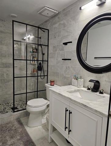 4393 FENNWOOD CT, Wesley Chapel, FL 33543