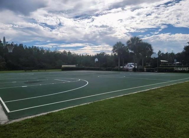 4393 FENNWOOD CT, Wesley Chapel, FL 33543