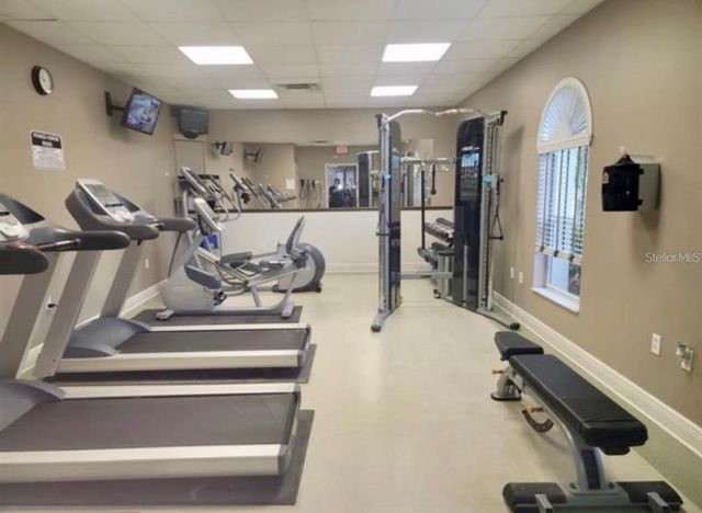 4393 FENNWOOD CT, Wesley Chapel, FL 33543