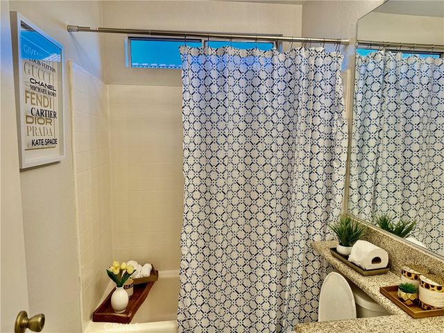 12966 Sundown, Victorville, CA 92392