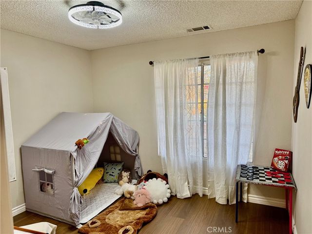 12966 Sundown, Victorville, CA 92392