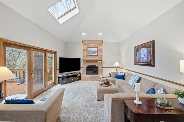 361 Kane Boulevard, Scott Twp, PA 15243