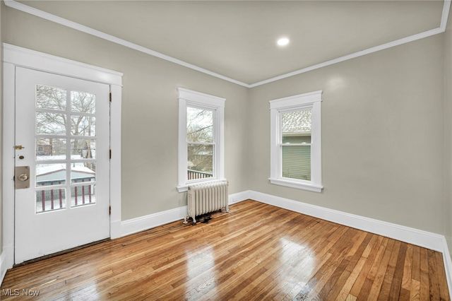 13464 Clifton Boulevard, Lakewood, OH 44107