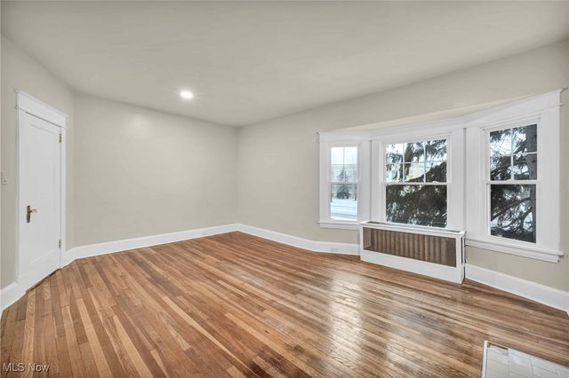 13464 Clifton Boulevard, Lakewood, OH 44107