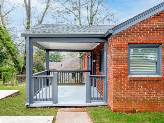 1652 Brewer Boulevard, Atlanta, GA 30310