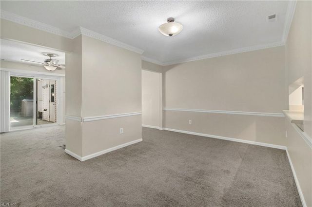 680 Biltmore DR, Virginia Beach, VA 23454