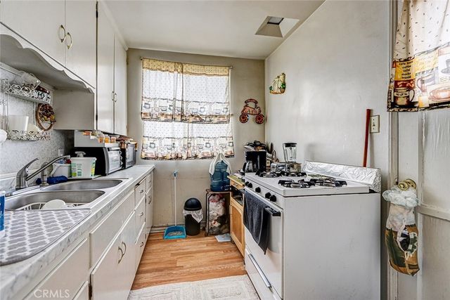 20526 Kenwood, Torrance, CA 90502