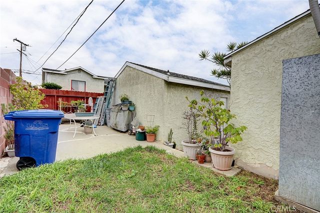 20526 Kenwood, Torrance, CA 90502
