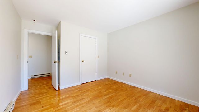 504 South Beach Road, South Burlington, VT 05403