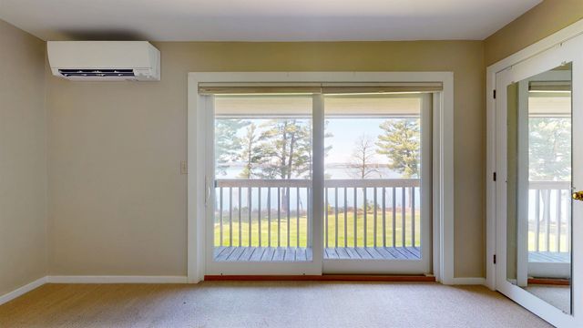 504 South Beach Road, South Burlington, VT 05403