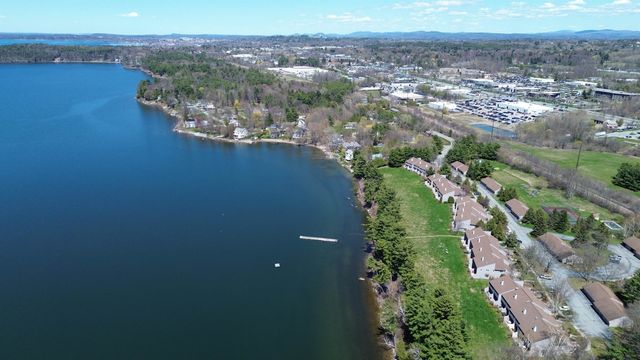 504 South Beach Road, South Burlington, VT 05403