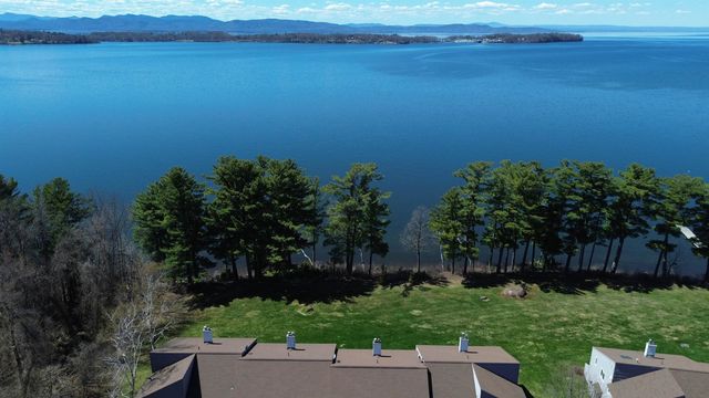 504 South Beach Road, South Burlington, VT 05403