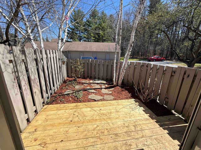 504 South Beach Road, South Burlington, VT 05403