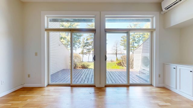 504 South Beach Road, South Burlington, VT 05403