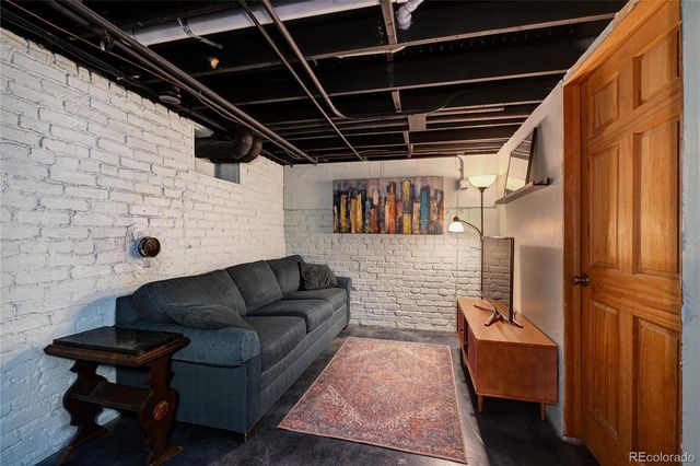 3869 Newton Street, Denver, CO 80211