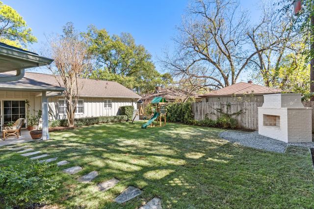 7811 Wickersham Lane, Houston, TX 77063