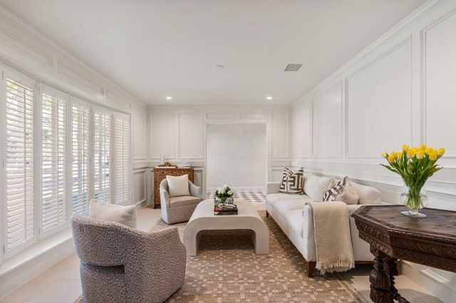 7811 Wickersham Lane, Houston, TX 77063