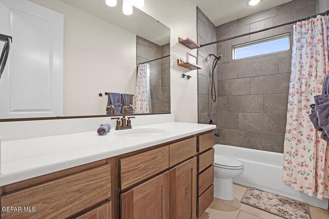 13183 EMERALD ISLE Street, El Paso, TX 79928