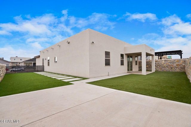 13183 EMERALD ISLE Street, El Paso, TX 79928