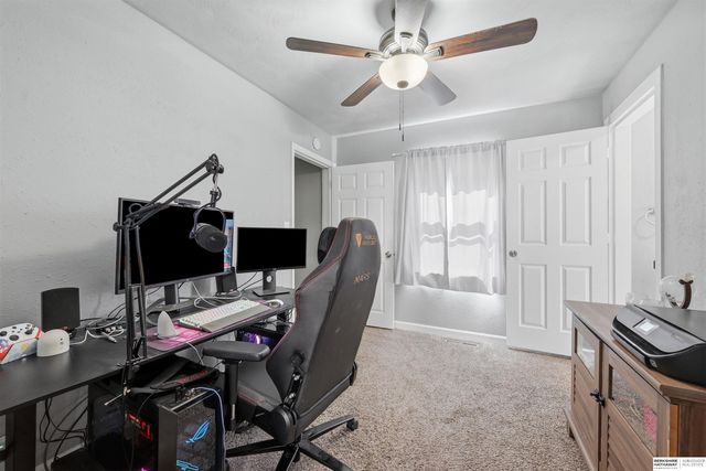 819 3rd Avenue, Council Bluffs, IA 51501