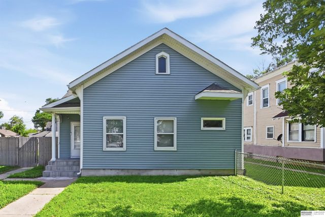 819 3rd Avenue, Council Bluffs, IA 51501