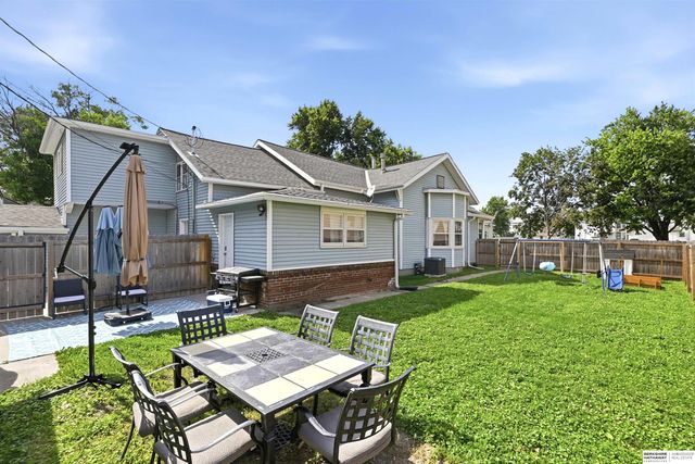 819 3rd Avenue, Council Bluffs, IA 51501