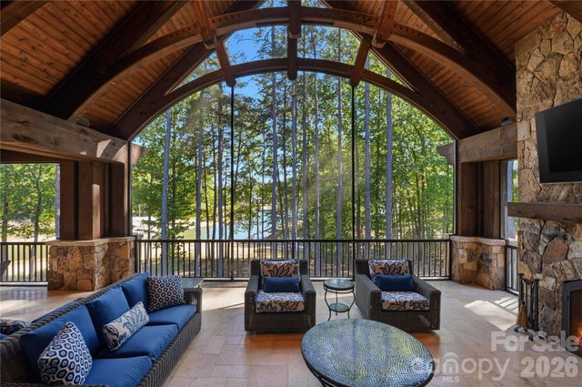 171 White Horse Drive, Mooresville, NC 28117