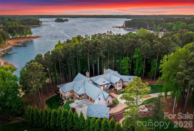 171 White Horse Drive, Mooresville, NC 28117