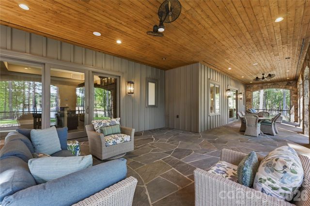 171 White Horse Drive, Mooresville, NC 28117