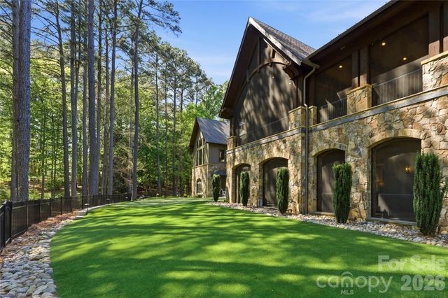171 White Horse Drive, Mooresville, NC 28117