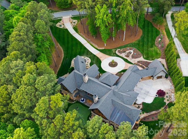 171 White Horse Drive, Mooresville, NC 28117