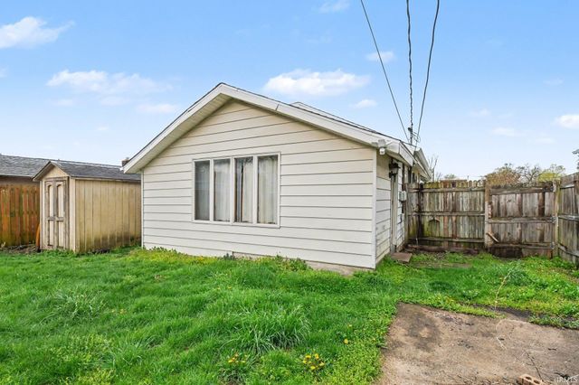 206 Helen Avenue, Mishawaka, IN 46544