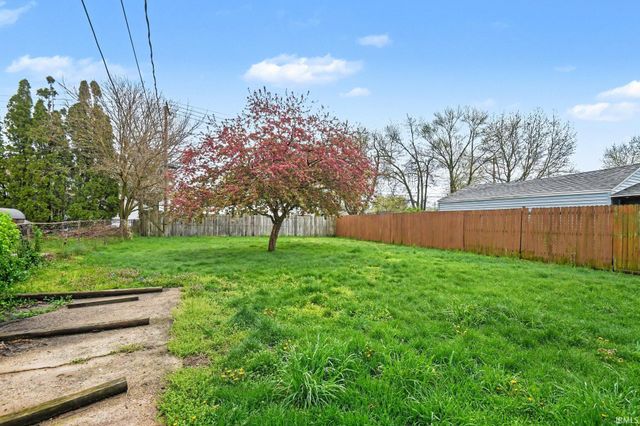 206 Helen Avenue, Mishawaka, IN 46544