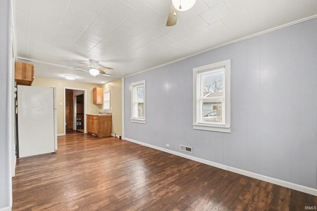 206 Helen Avenue, Mishawaka, IN 46544