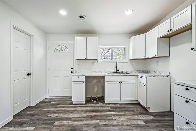 3245 6th Street, Monroe, MI 48162