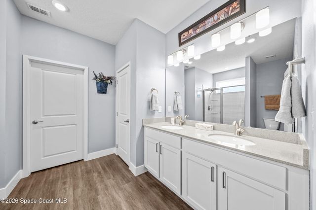 553 Rembrandt Street SE, Palm Bay, FL 32909