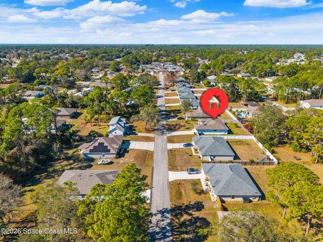 553 Rembrandt Street SE, Palm Bay, FL 32909