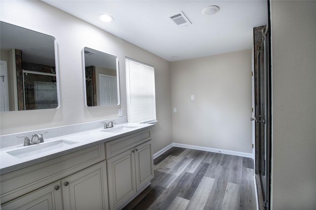 20571 Lodge Road, New Caney, TX 77357