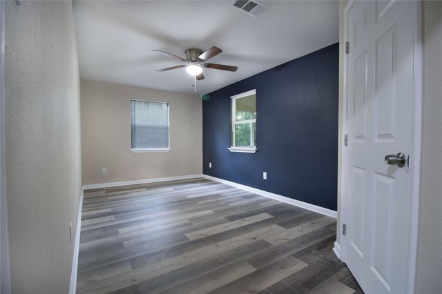 20571 Lodge Road, New Caney, TX 77357