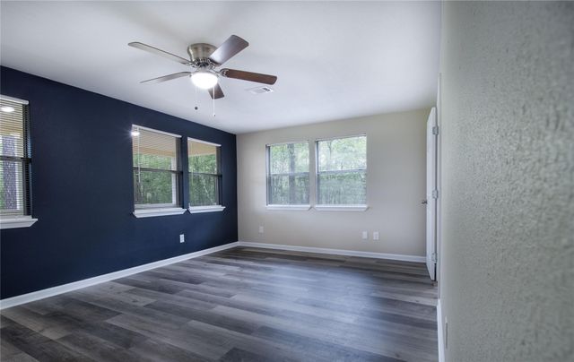 20571 Lodge Road, New Caney, TX 77357