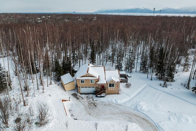 5589 S Hanson Loop, Wasilla, AK 99623