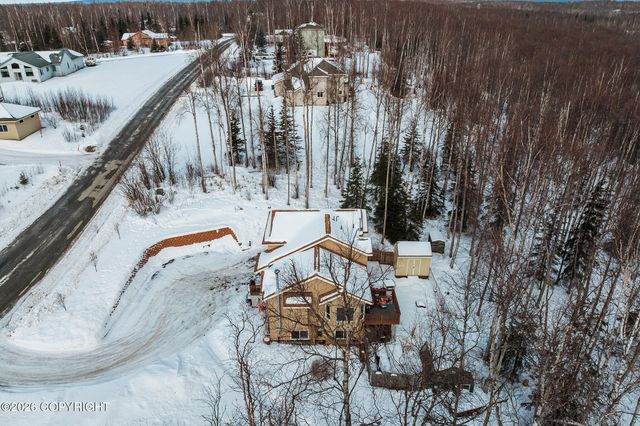 5589 S Hanson Loop, Wasilla, AK 99623