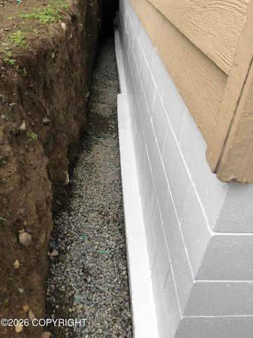 5589 S Hanson Loop, Wasilla, AK 99623