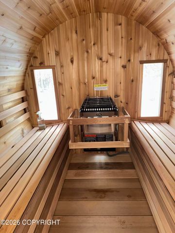 5589 S Hanson Loop, Wasilla, AK 99623