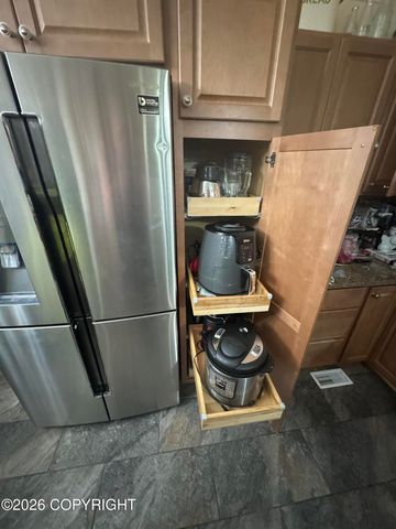 5589 S Hanson Loop, Wasilla, AK 99623