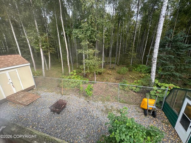 5589 S Hanson Loop, Wasilla, AK 99623