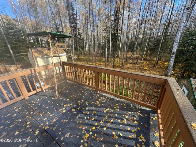 5589 S Hanson Loop, Wasilla, AK 99623