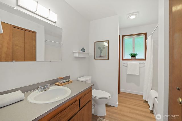 11726 8th Avenue S, Burien, WA 98168