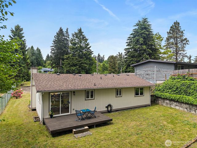 11726 8th Avenue S, Burien, WA 98168